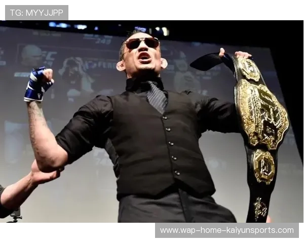 UFC选手闪击KO震动全网观看量爆炸:一夜之间的传奇从这里起飞