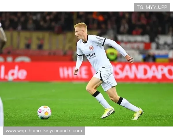 法兰克福拟把防守稳定性作为冬窗主要目标